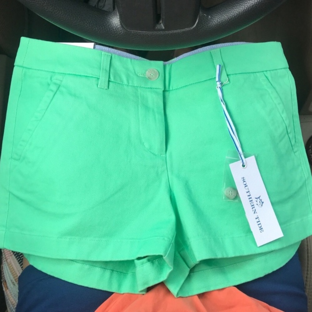 SOUTHERN TIDE green shirts 3 inch